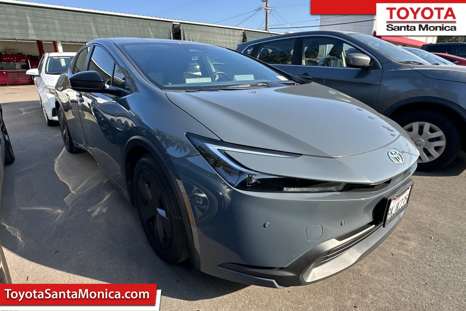 2024 Toyota Prius LE — photo 1 of 9