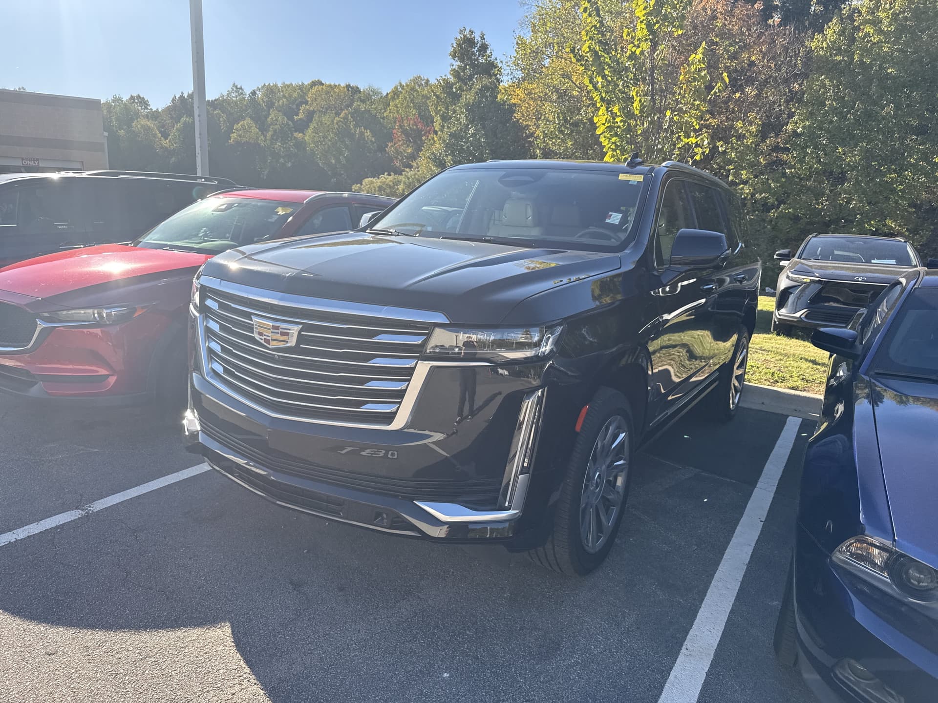 2021 Cadillac Escalade Premium Luxury Platinum — photo 1 of 12