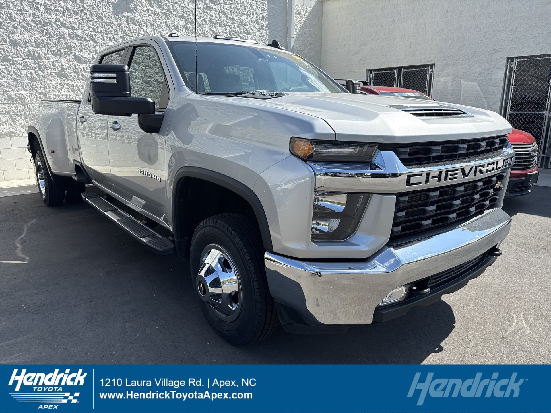 2022 Chevrolet Silverado 3500HD LT — photo 1 of 10