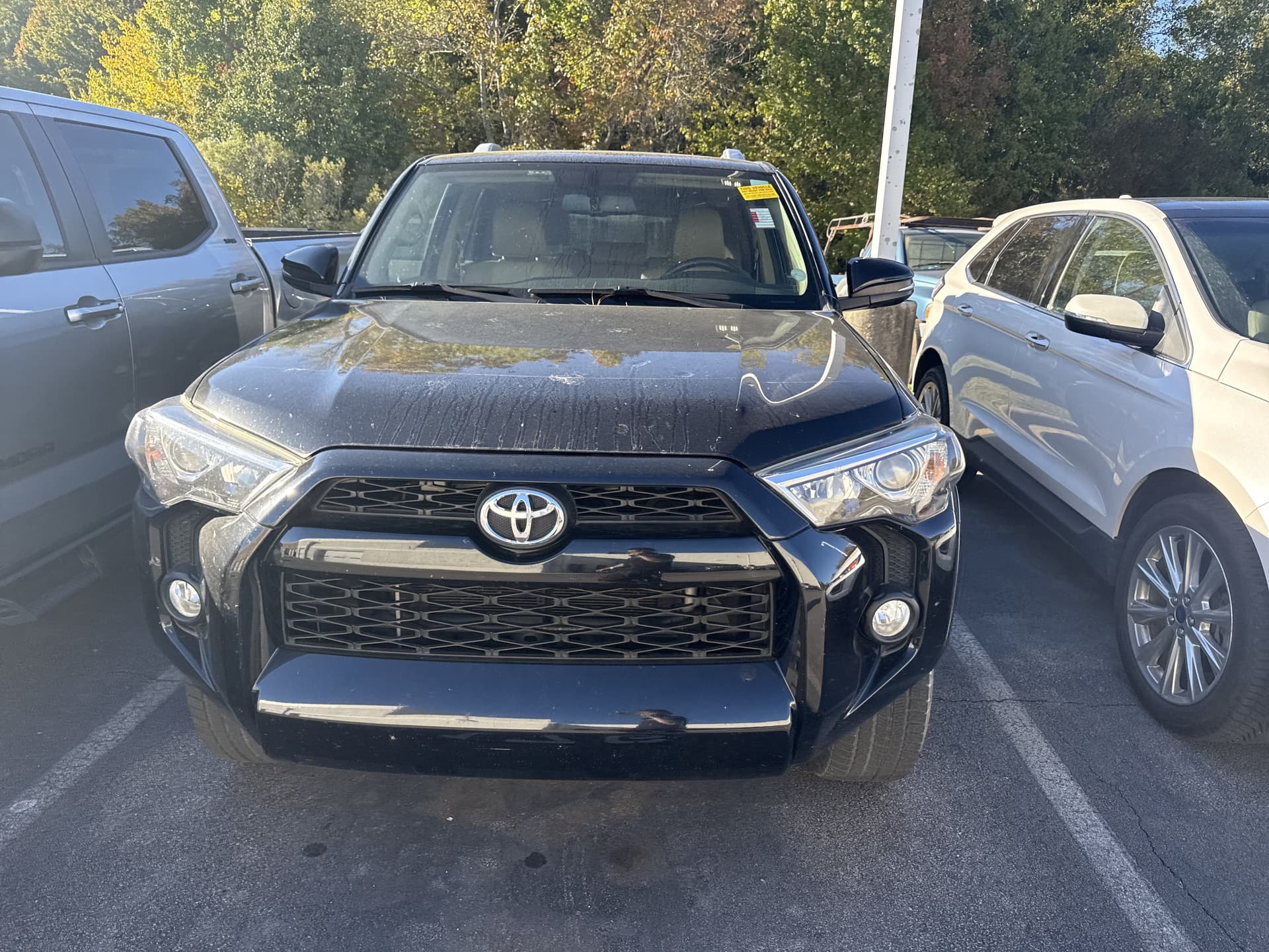 2017 Toyota 4Runner SR5 — photo 1 of 2