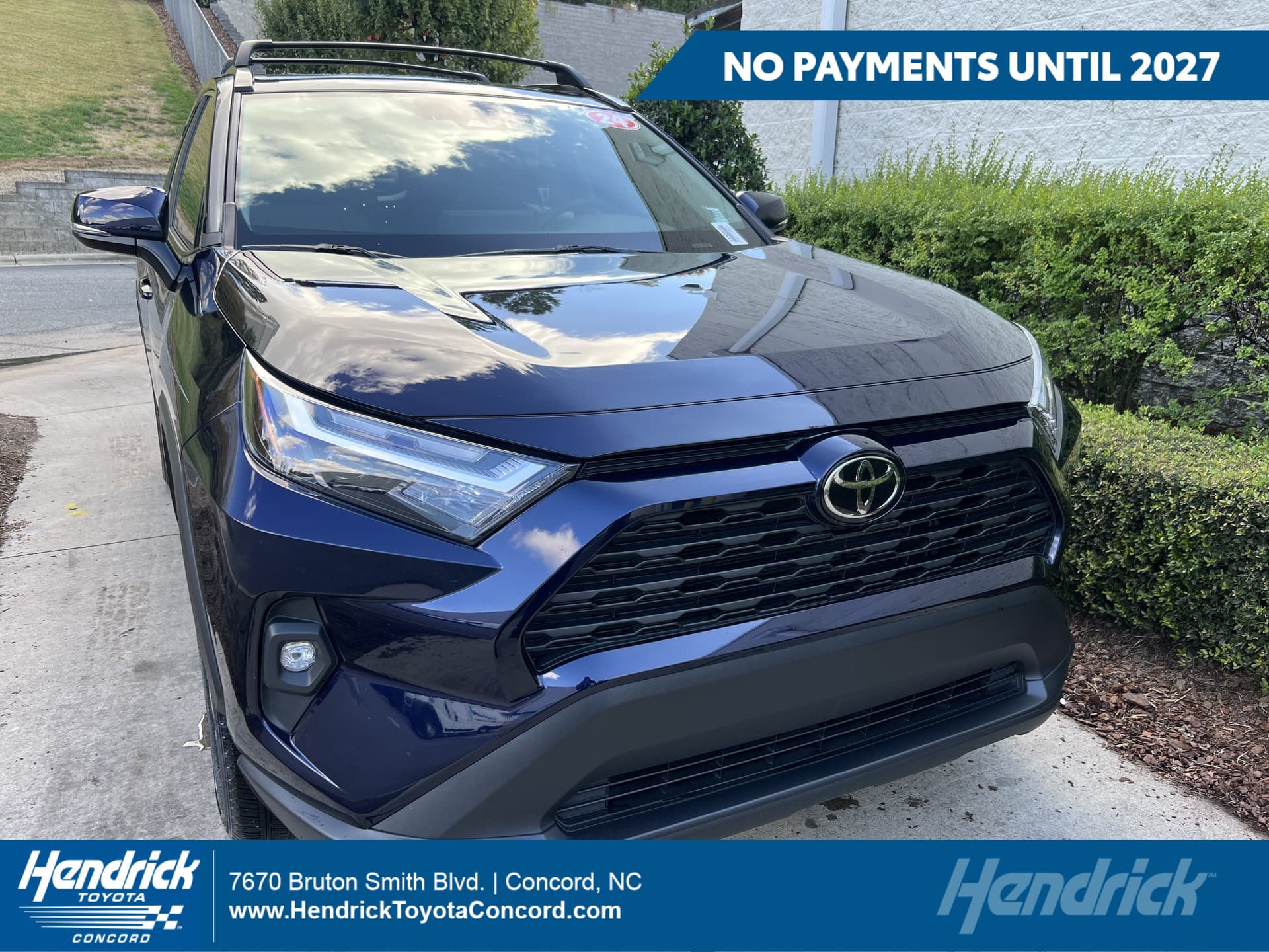 2024 Toyota RAV4 XLE Premium — photo 1 of 36