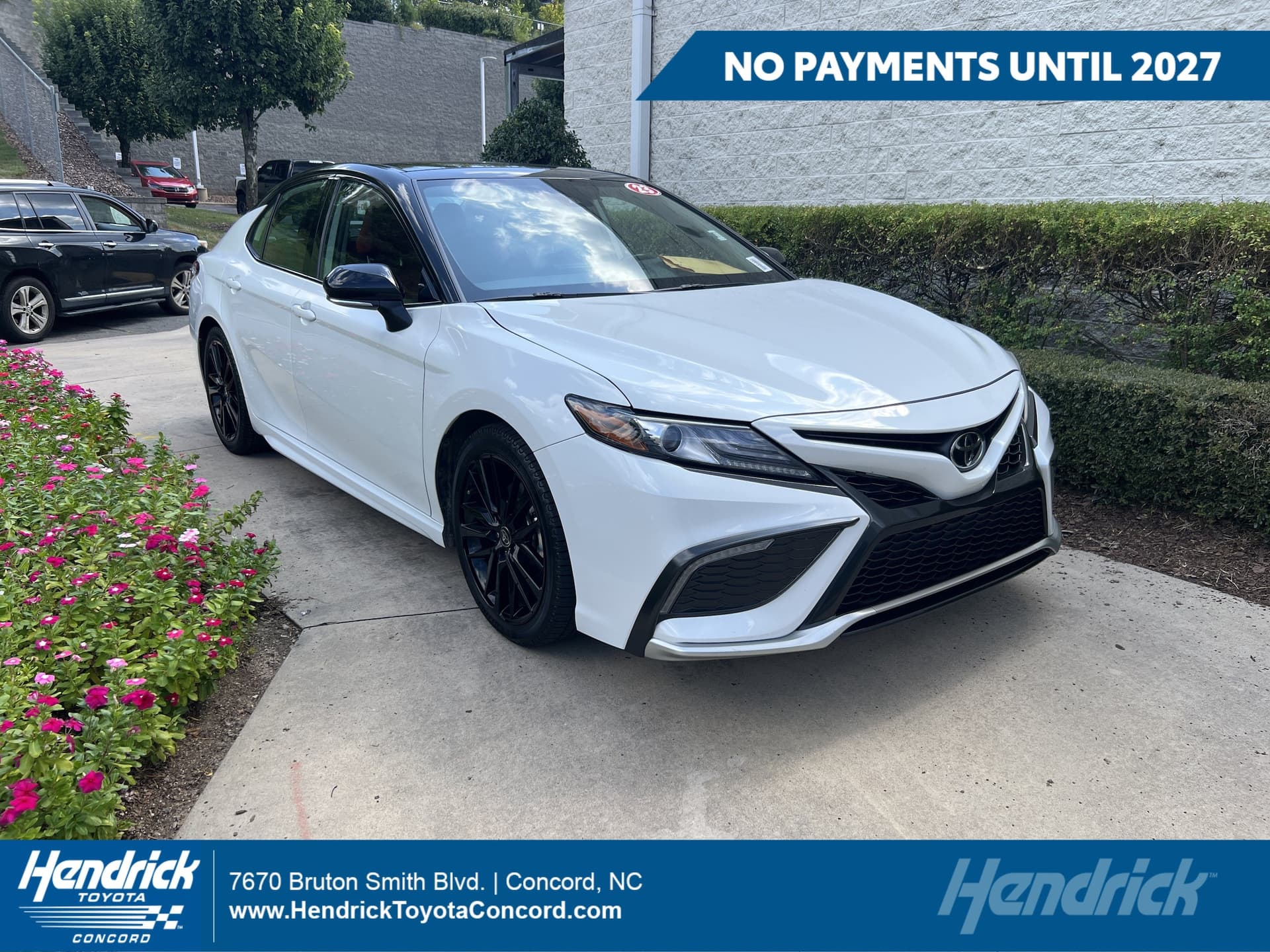 2023 Toyota Camry XSE — photo 1 of 36
