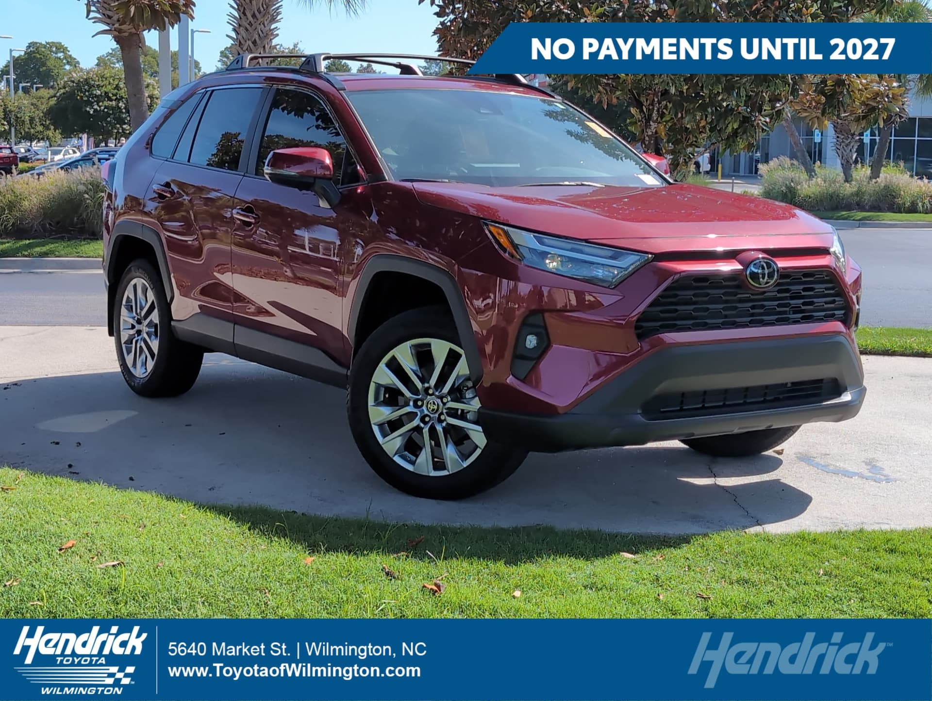 2025 Toyota RAV4 XLE Premium — photo 1 of 11