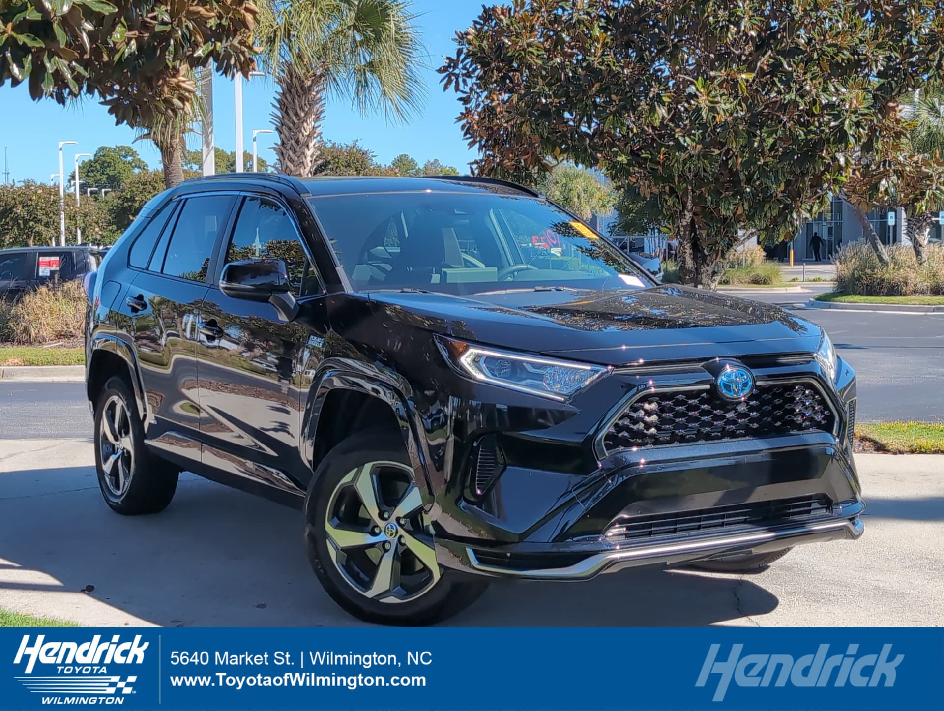 2021 Toyota RAV4 Prime SE — photo 1 of 11