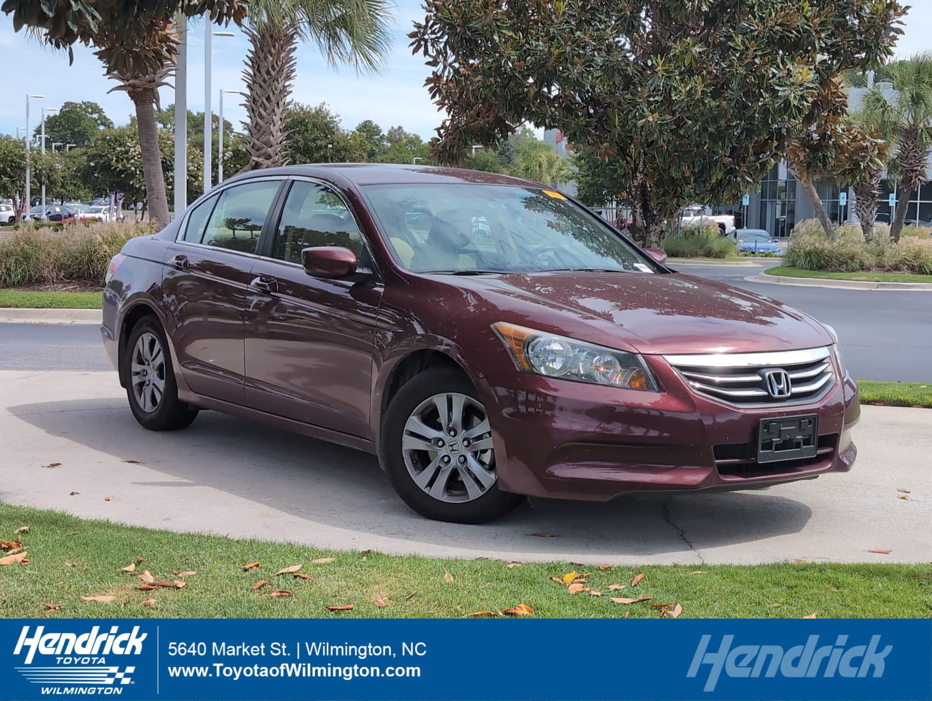 2012 Honda Accord Sdn LX Premium — photo 1 of 11