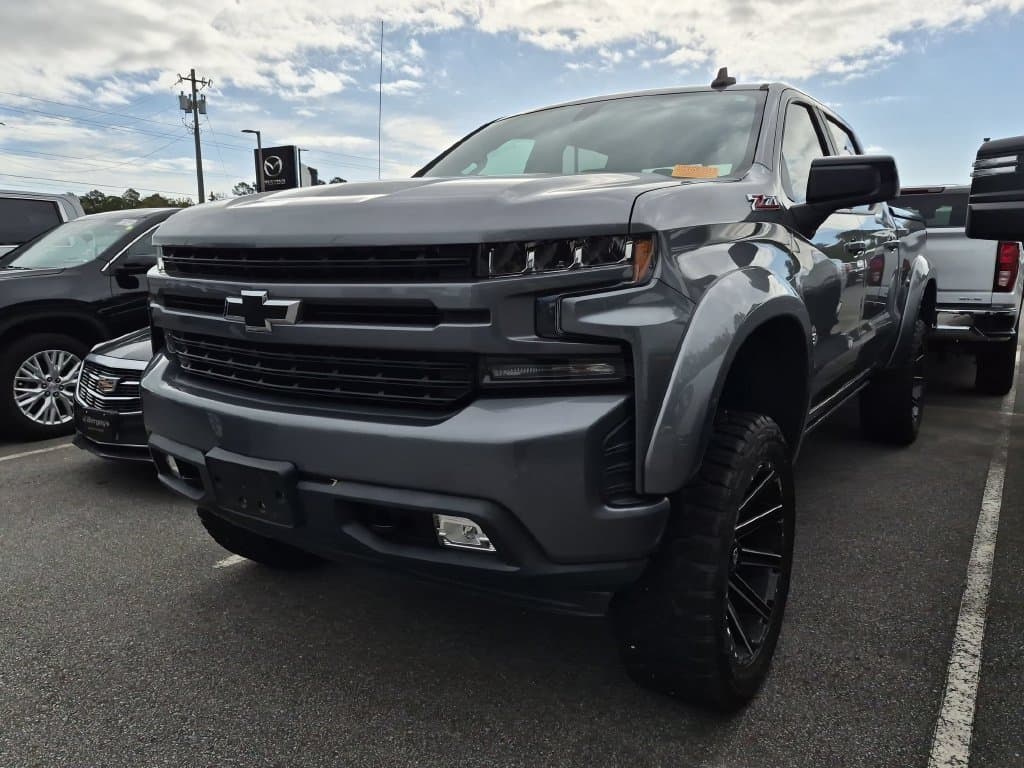 2020 Chevrolet Silverado 1500 RST — photo 1 of 14