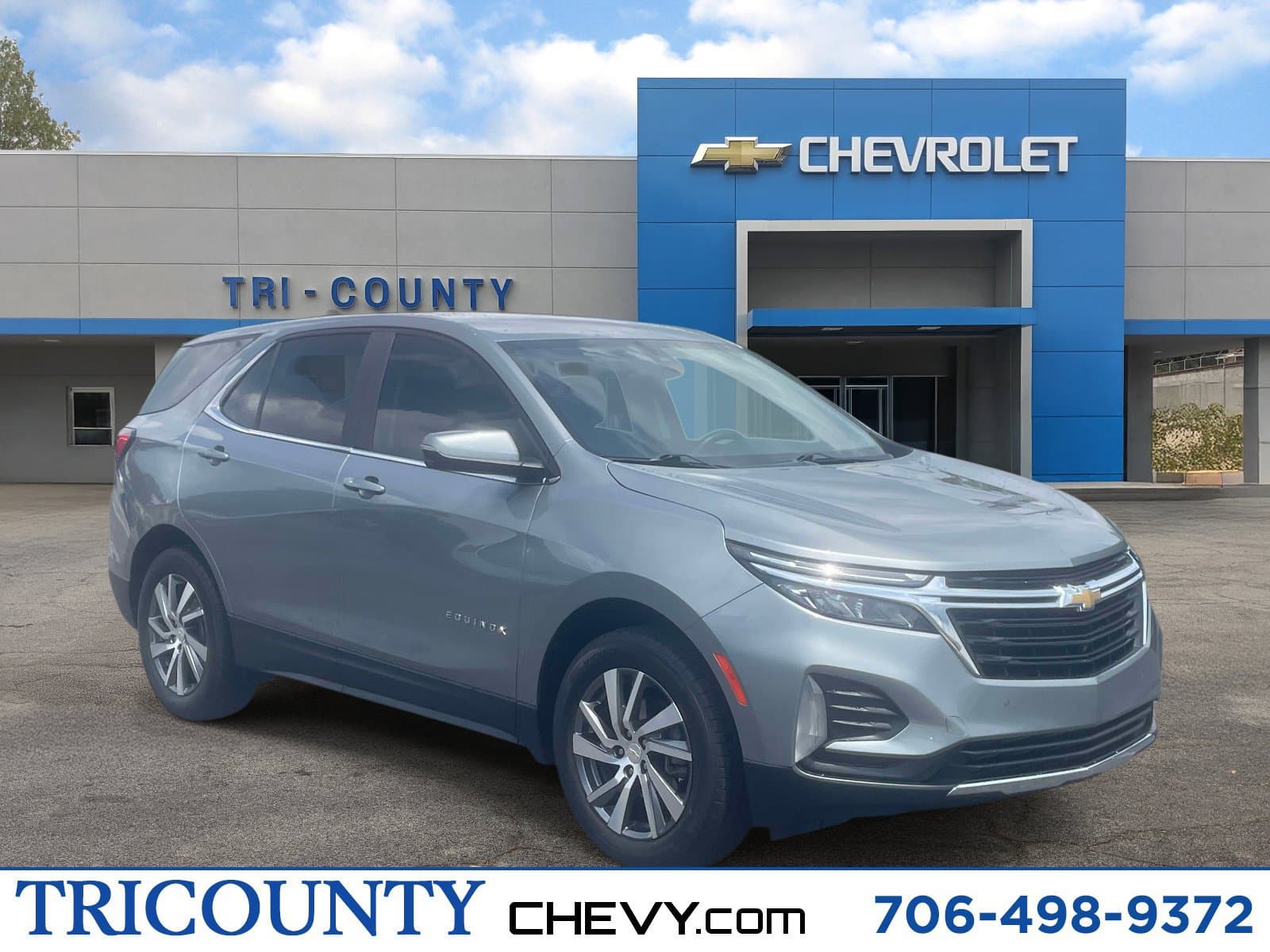 2023 Chevrolet Equinox LT — photo 1 of 25