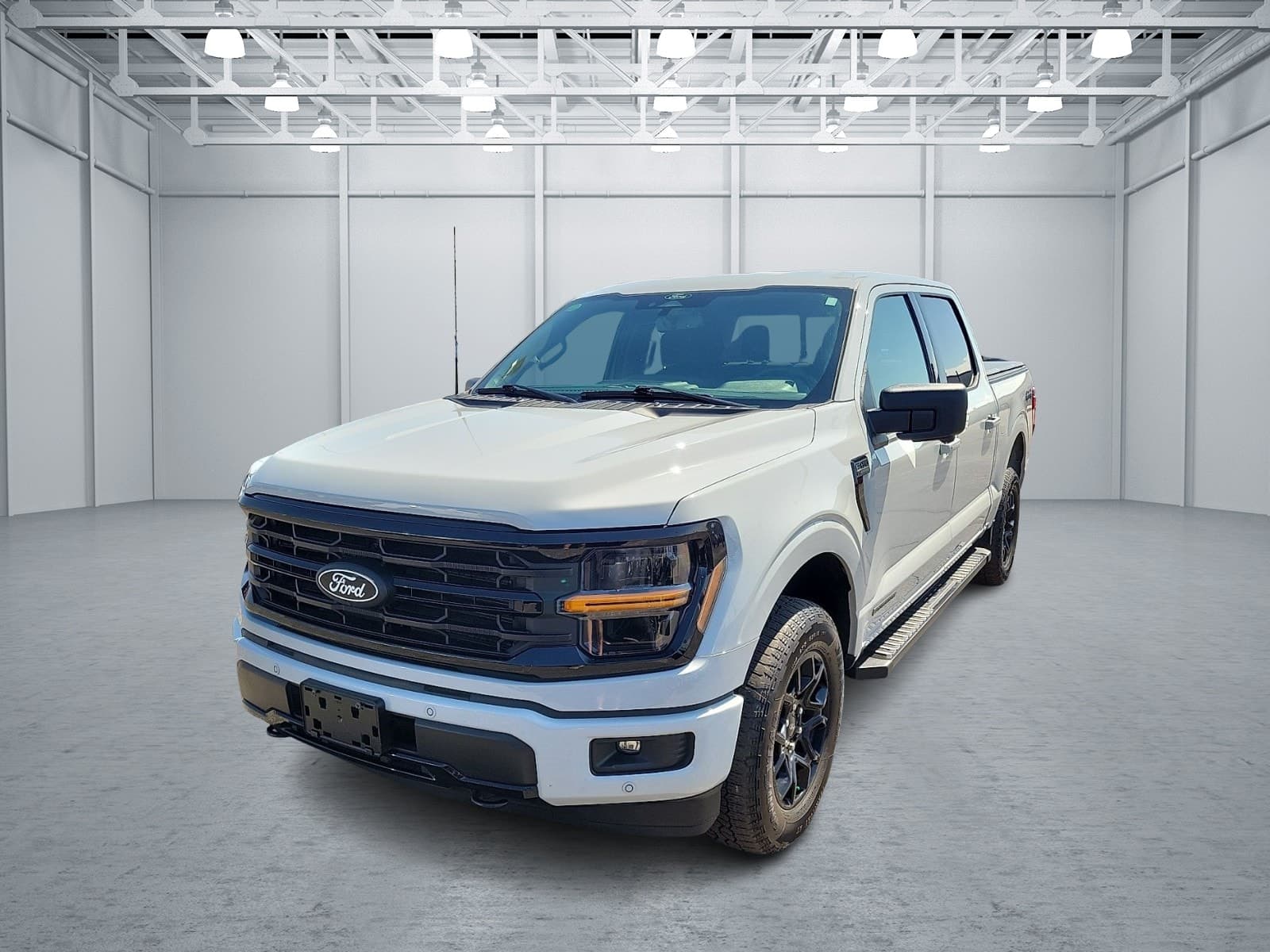2024 Ford F-150 XLT — photo 1 of 20