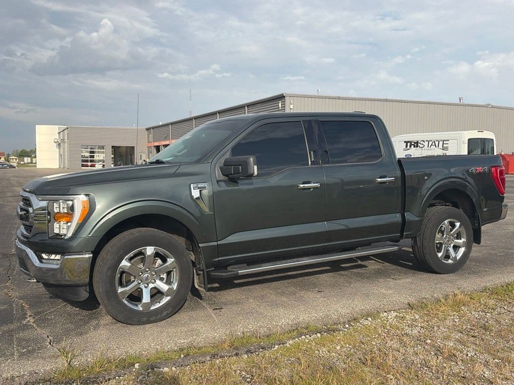 2021 Ford F-150 XLT — photo 1 of 18