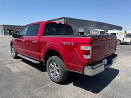 Extra Photo