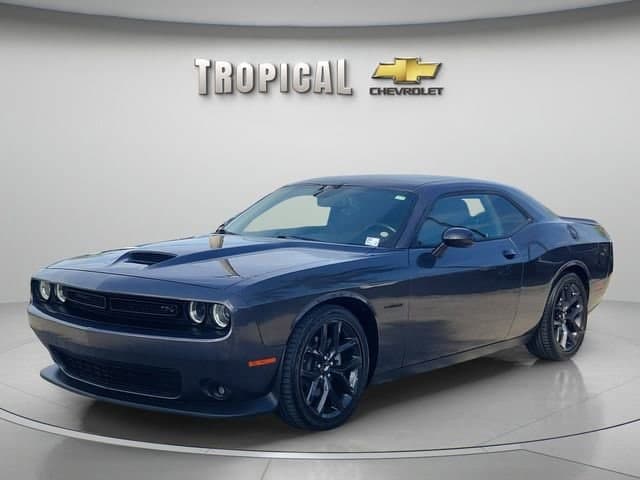 2022 Dodge Challenger R/T — photo 1 of 30