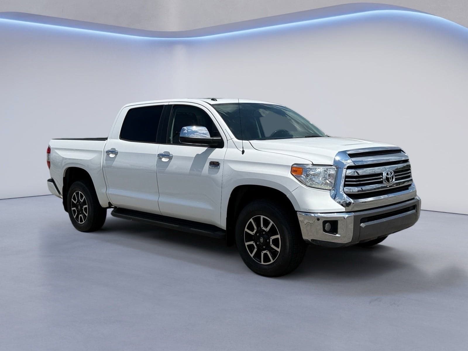 Foto de 2017 Toyota Tundra 4WD 1794 4wd