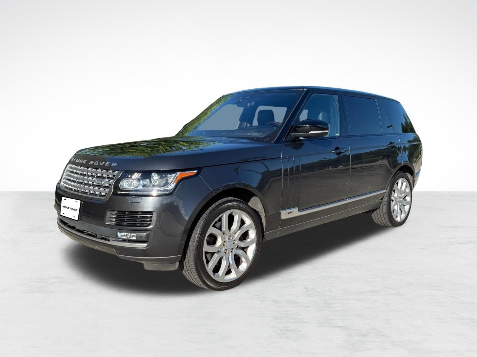 2017 Land Rover Range Rover 5.0L V8 Supercharged — photo 1 of 33
