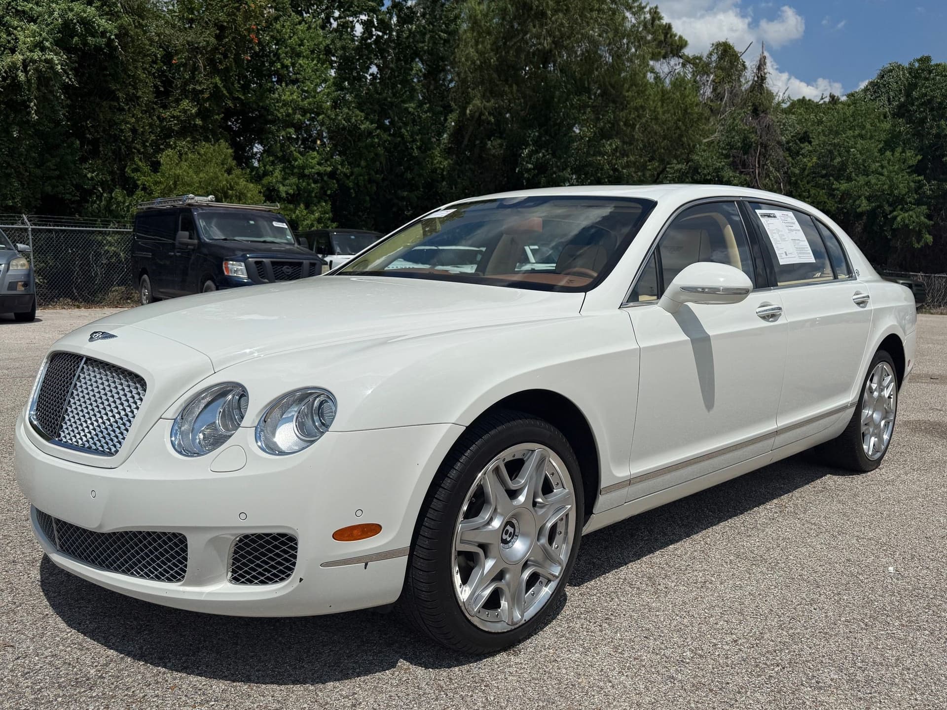 2012 Bentley Continental Flying Spur Base — photo 1 of 33
