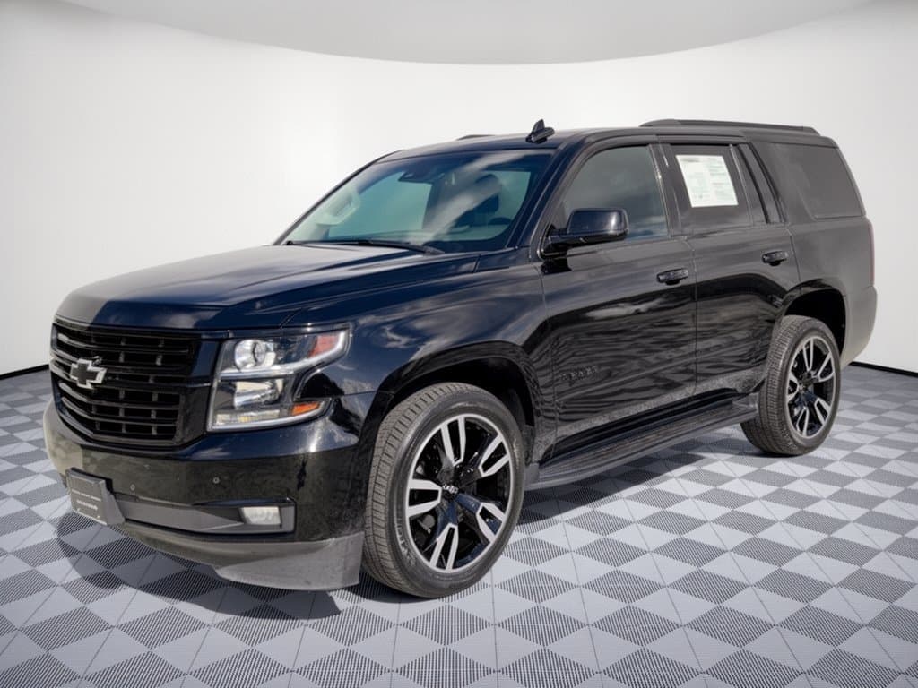 2018 Chevrolet Tahoe Premier — photo 1 of 32
