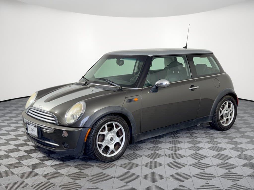 2006 Mini Cooper Hardtop Base — photo 1 of 33