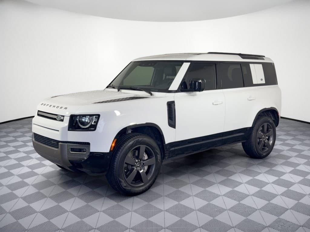 2023 Land Rover Defender X-Dynamic SE — photo 1 of 34