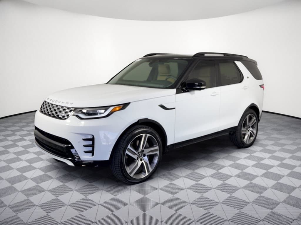 2026 Land Rover Discovery Gemini Edition — photo 1 of 31
