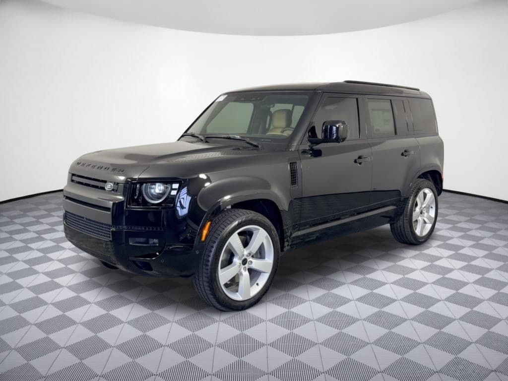 2026 Land Rover Defender X-Dynamic SE — photo 1 of 31