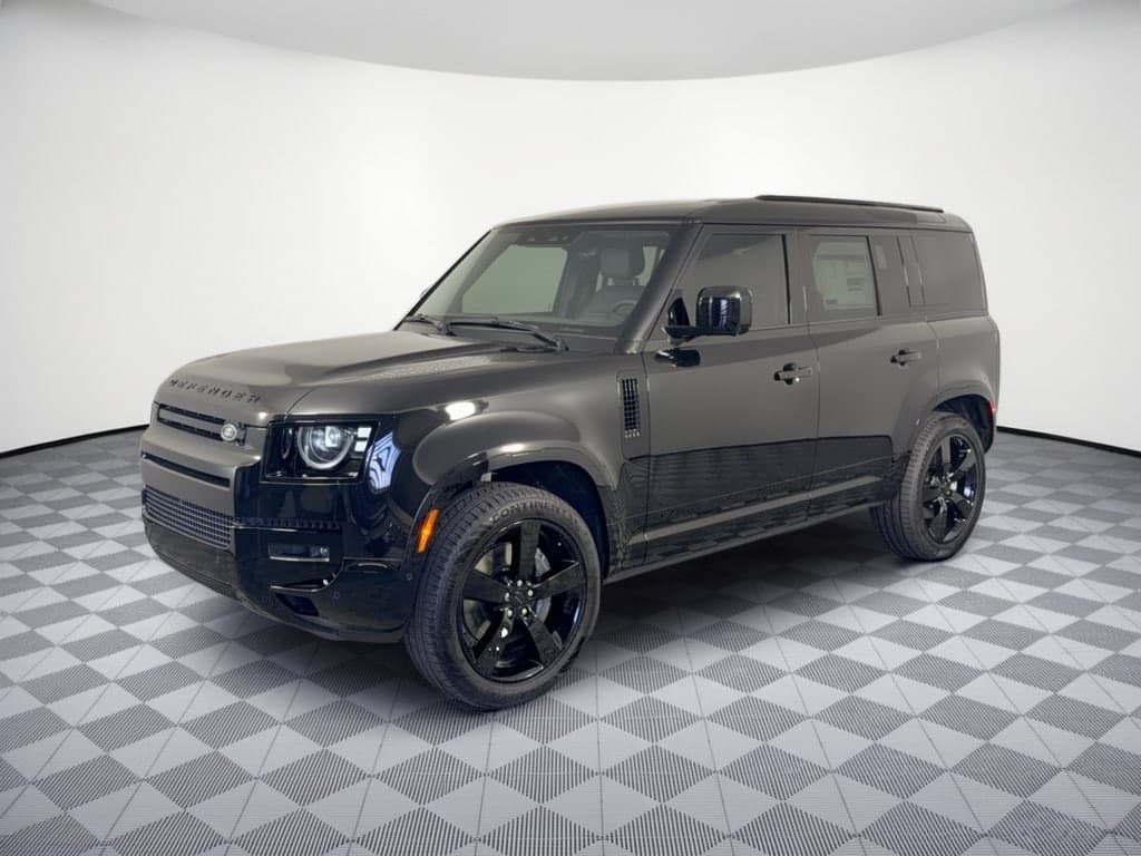 2026 Land Rover Defender X-Dynamic SE — photo 1 of 32