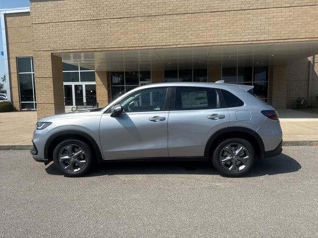 2027 Honda HR-V LX — photo 1 of 20
