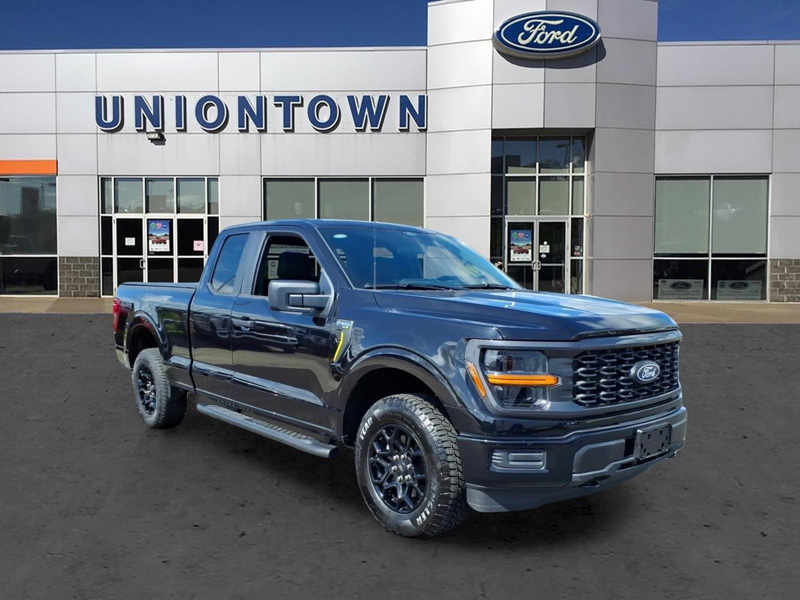 2025 Ford F-150 STX — photo 1 of 20