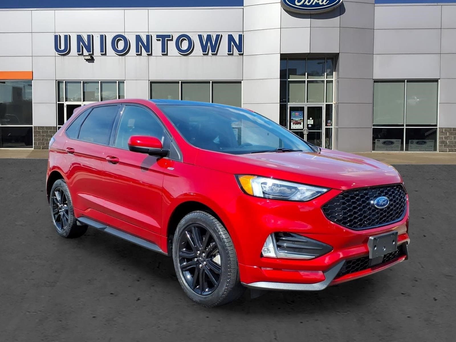 2023 Ford Edge ST-Line — photo 1 of 20