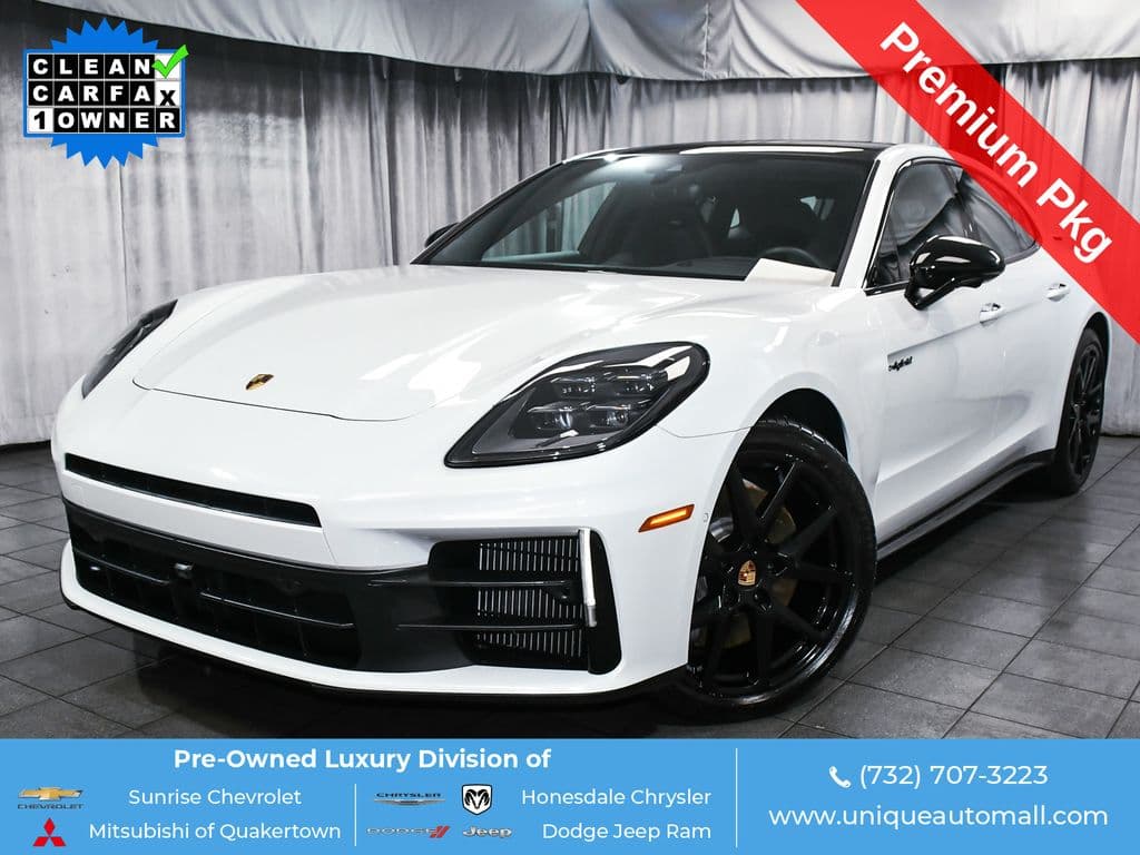 2025 Porsche Panamera E-Hybrid 4 — photo 1 of 94