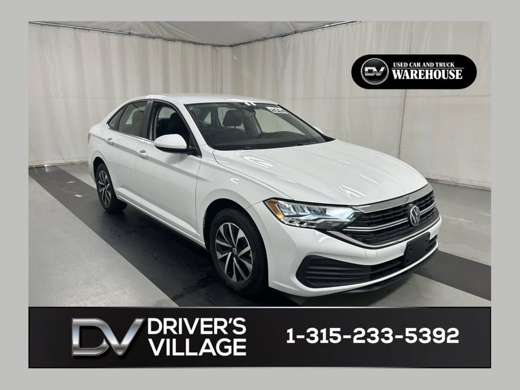 2024 Volkswagen Jetta Base — photo 1 of 23