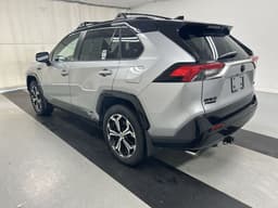 Extra Photo