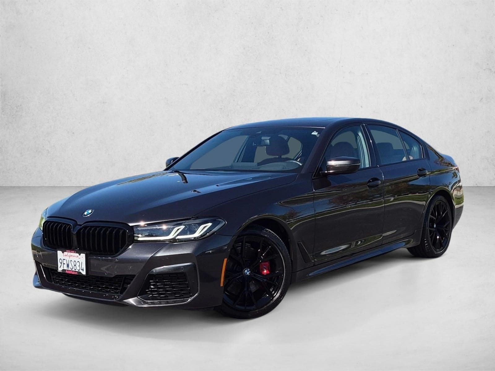 2023 BMW 5 Series 530i — photo 1 of 27