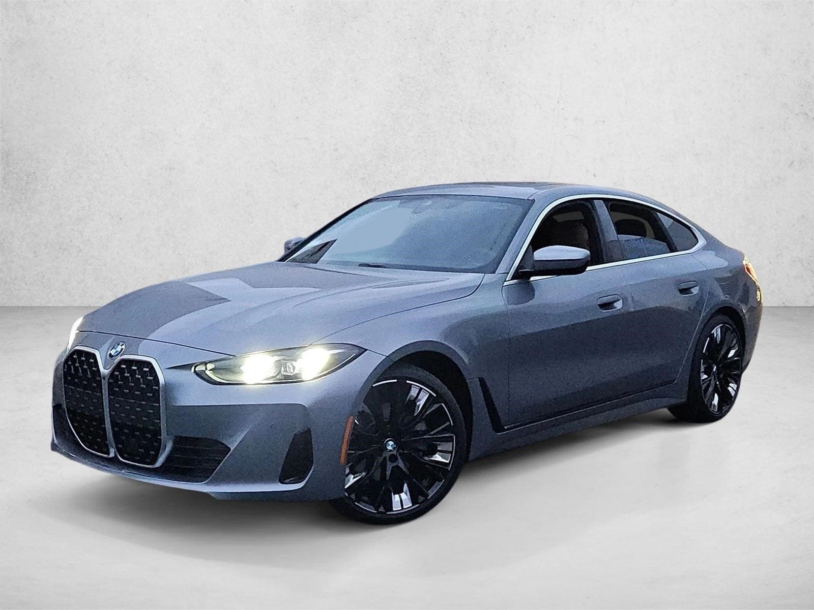 2026 BMW 4 Series 430i — photo 1 of 15
