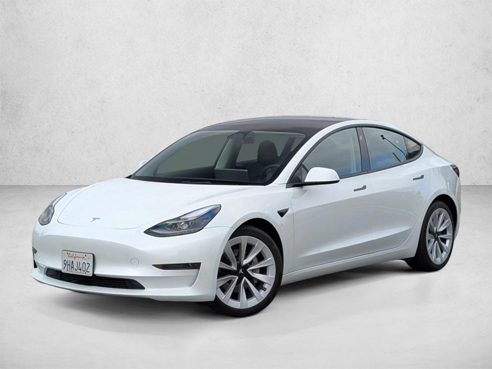 2023 Tesla Model 3 Base — photo 1 of 27