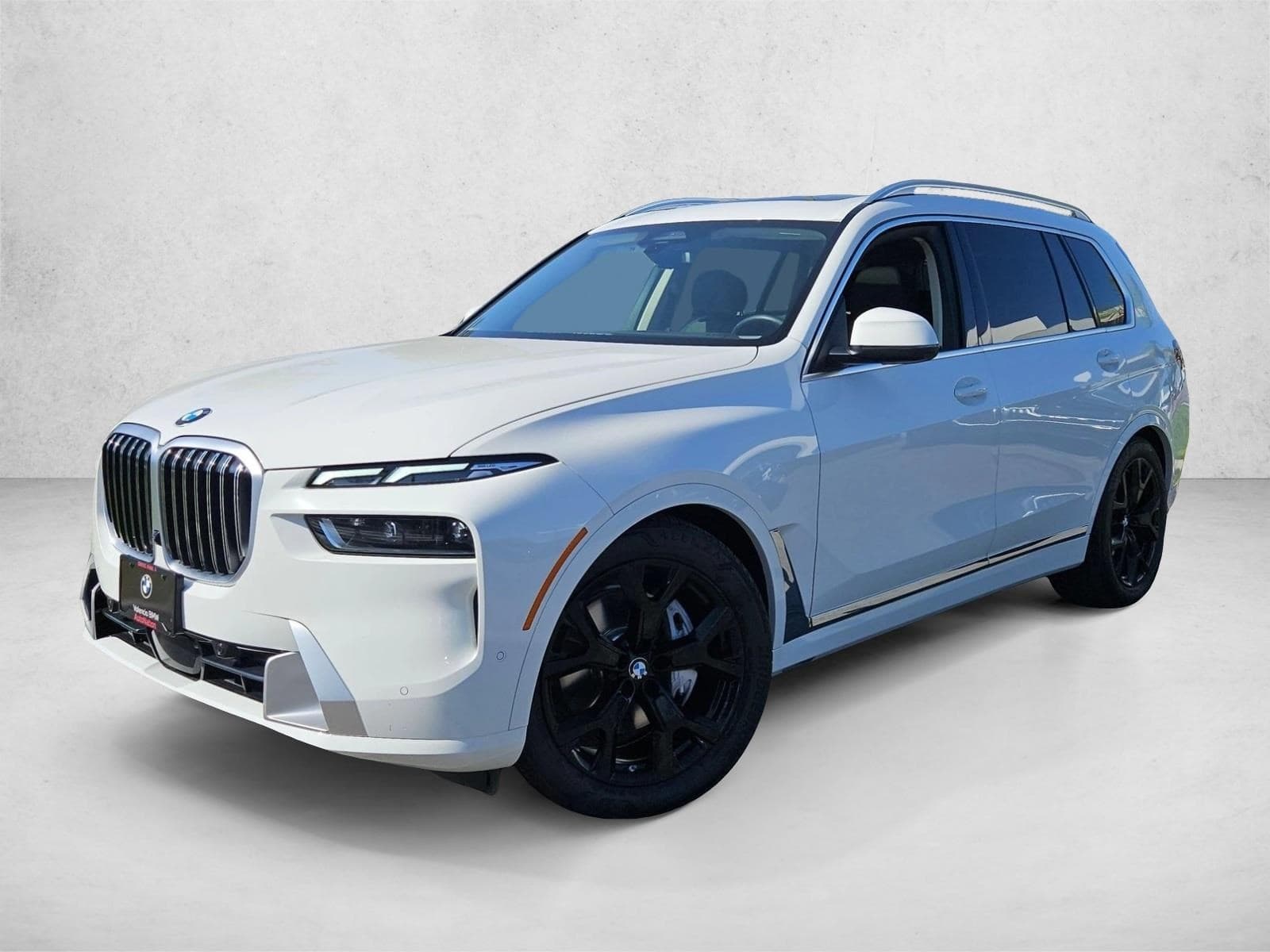 2026 BMW X7 xDrive40i — photo 1 of 26
