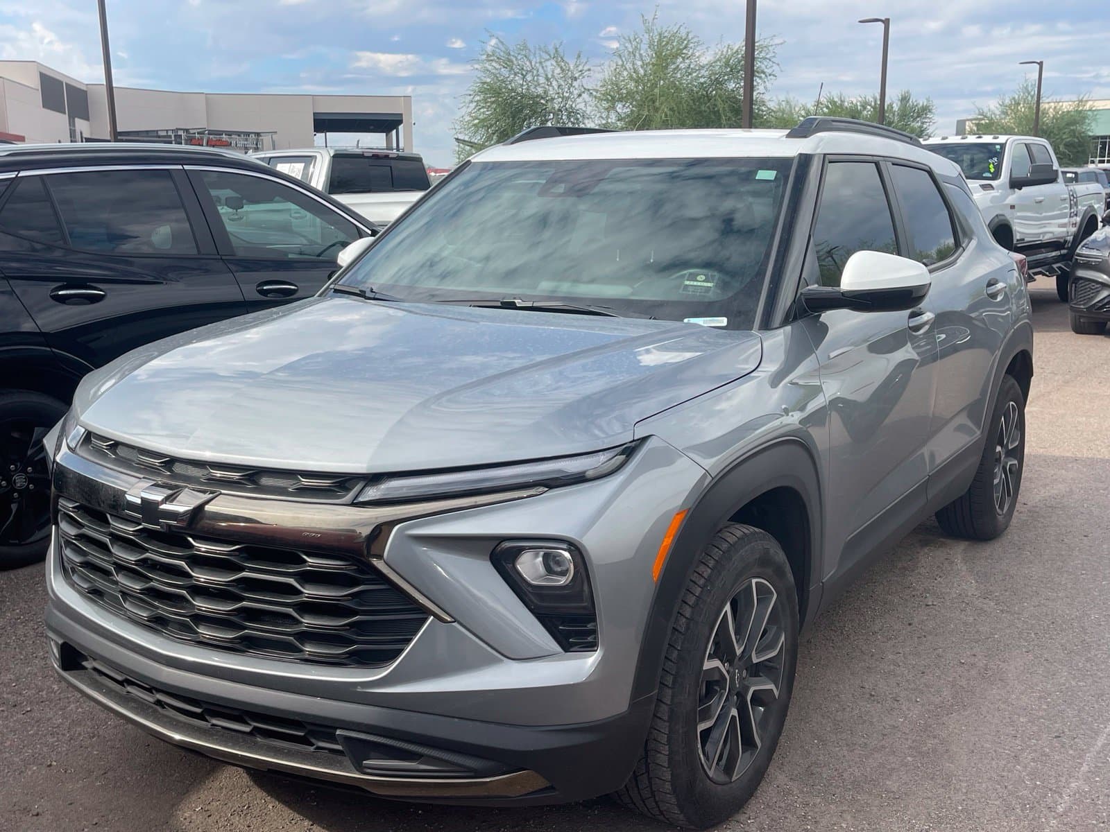 2024 Chevrolet Trailblazer ACTIV — photo 1 of 10