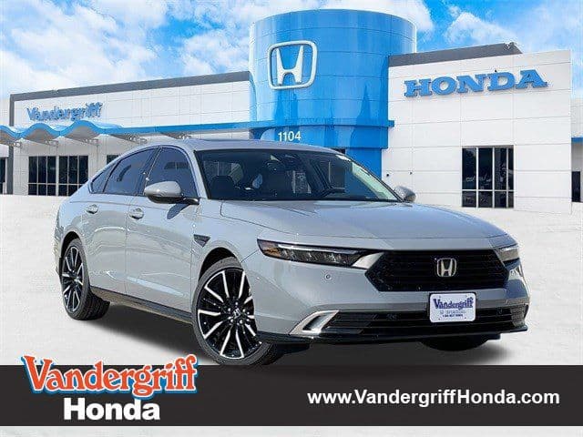 2026 Honda Accord Hybrid Touring — photo 1 of 25