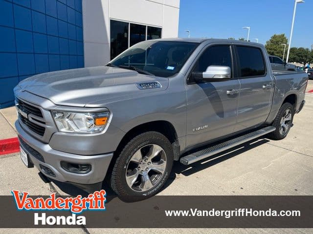 2020 RAM 1500 Base — photo 1 of 20