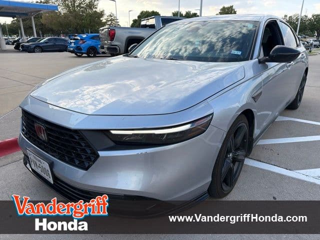 2025 Honda Accord Hybrid Sport-L — photo 1 of 19