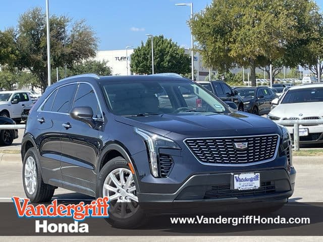 2023 Cadillac XT4 FWD Luxury — photo 1 of 31