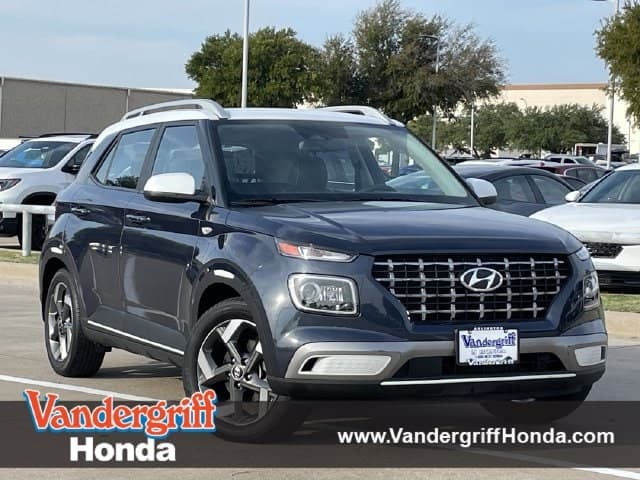 2023 Hyundai Venue Limited — photo 1 of 28