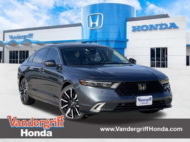 2025 Honda Accord Hybrid Touring — photo 1 of 30