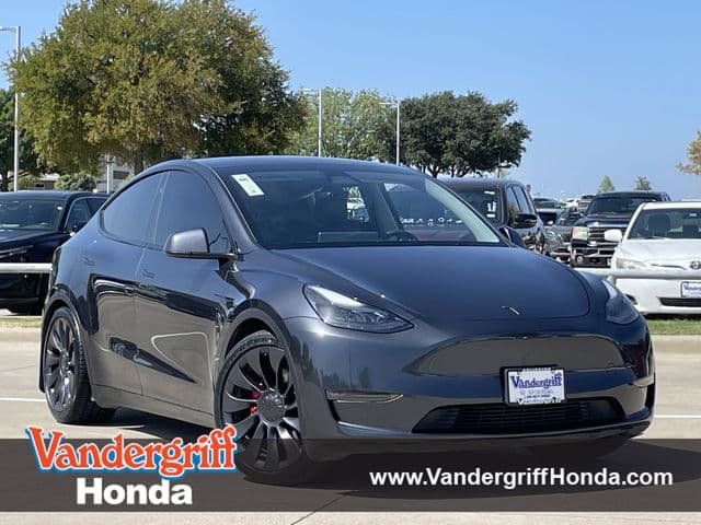2024 Tesla Model Y Performance — photo 1 of 27
