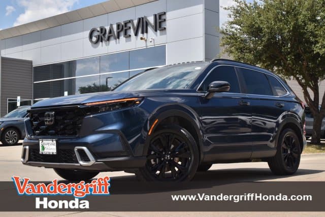 2024 Honda CR-V Hybrid Sport Touring — photo 1 of 39