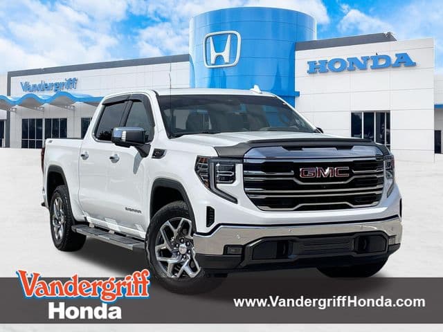 2022 GMC Sierra 1500 SLT — photo 1 of 31