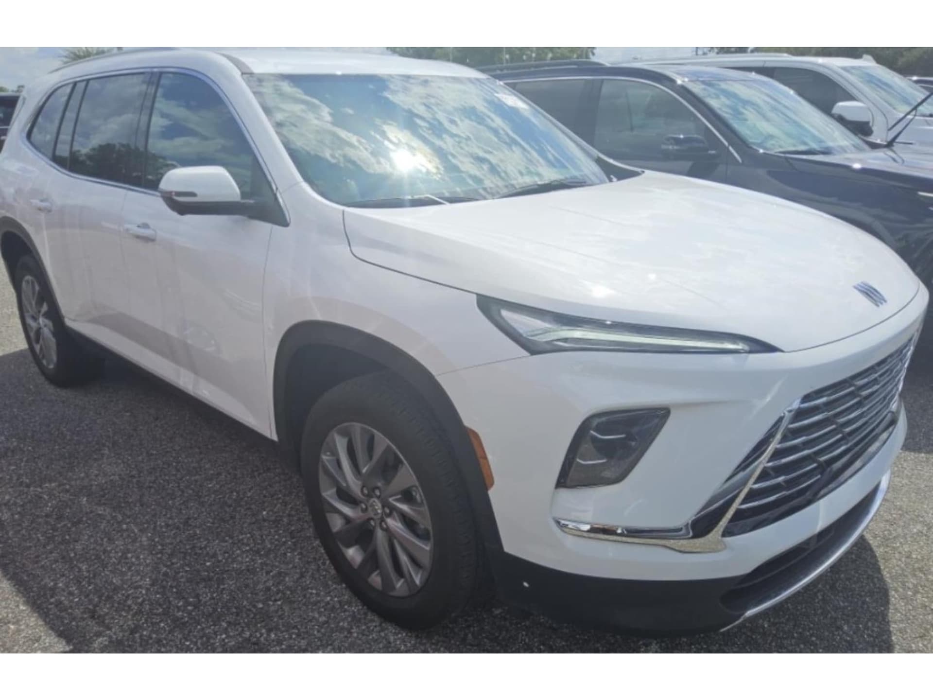 2026 Buick Enclave Preferred — photo 1 of 18