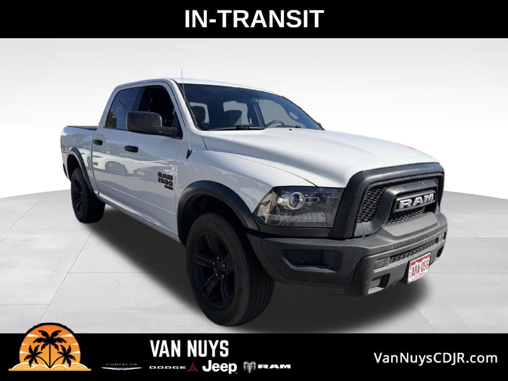2024 RAM 1500 Classic SLT — photo 1 of 3