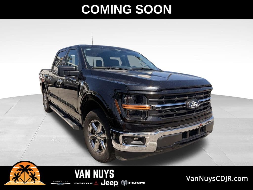2025 Ford F-150 XLT — photo 1 of 7
