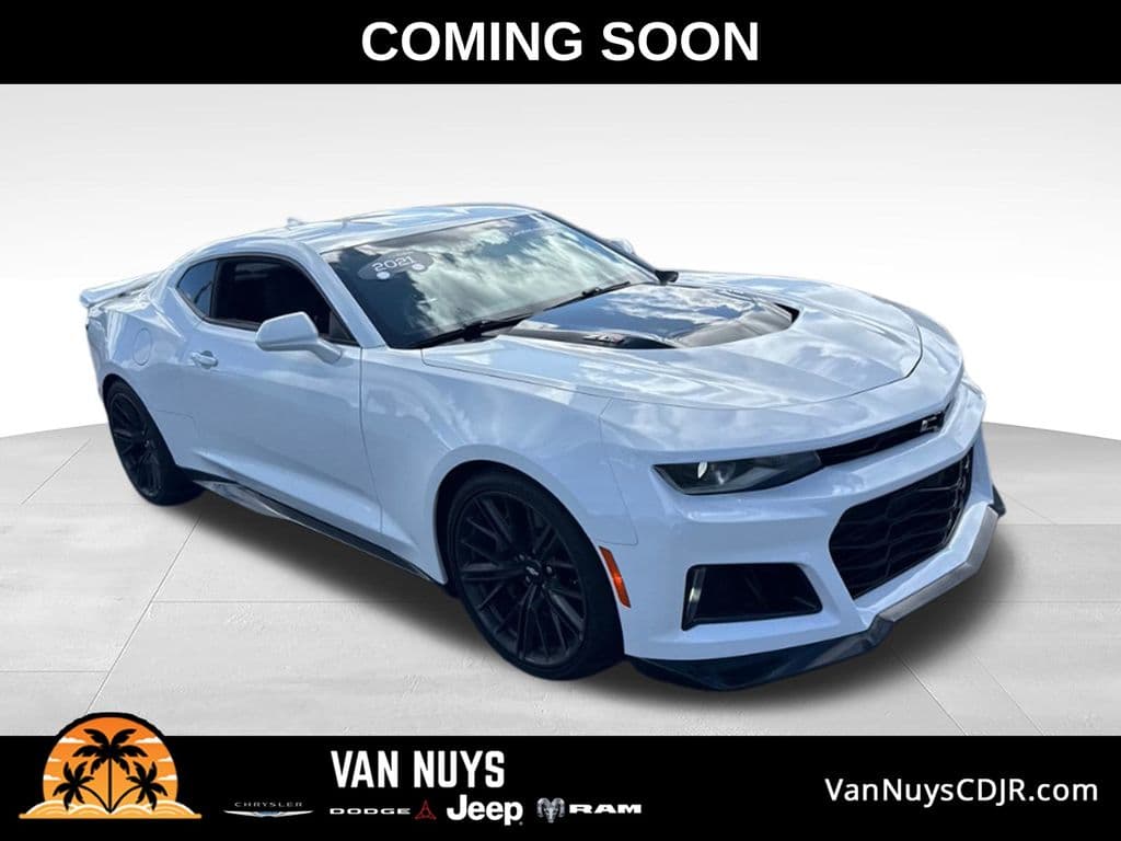 2019 Chevrolet Camaro ZL1 — photo 1 of 4