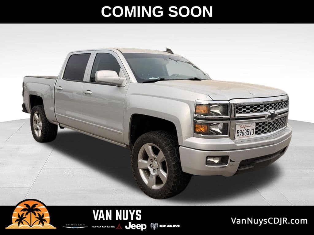 2015 Chevrolet Silverado 1500 LT — photo 1 of 9
