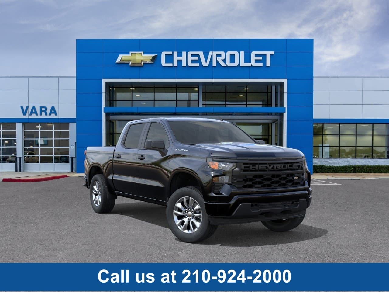 2026 Chevrolet Silverado 1500 Custom — photo 1 of 30